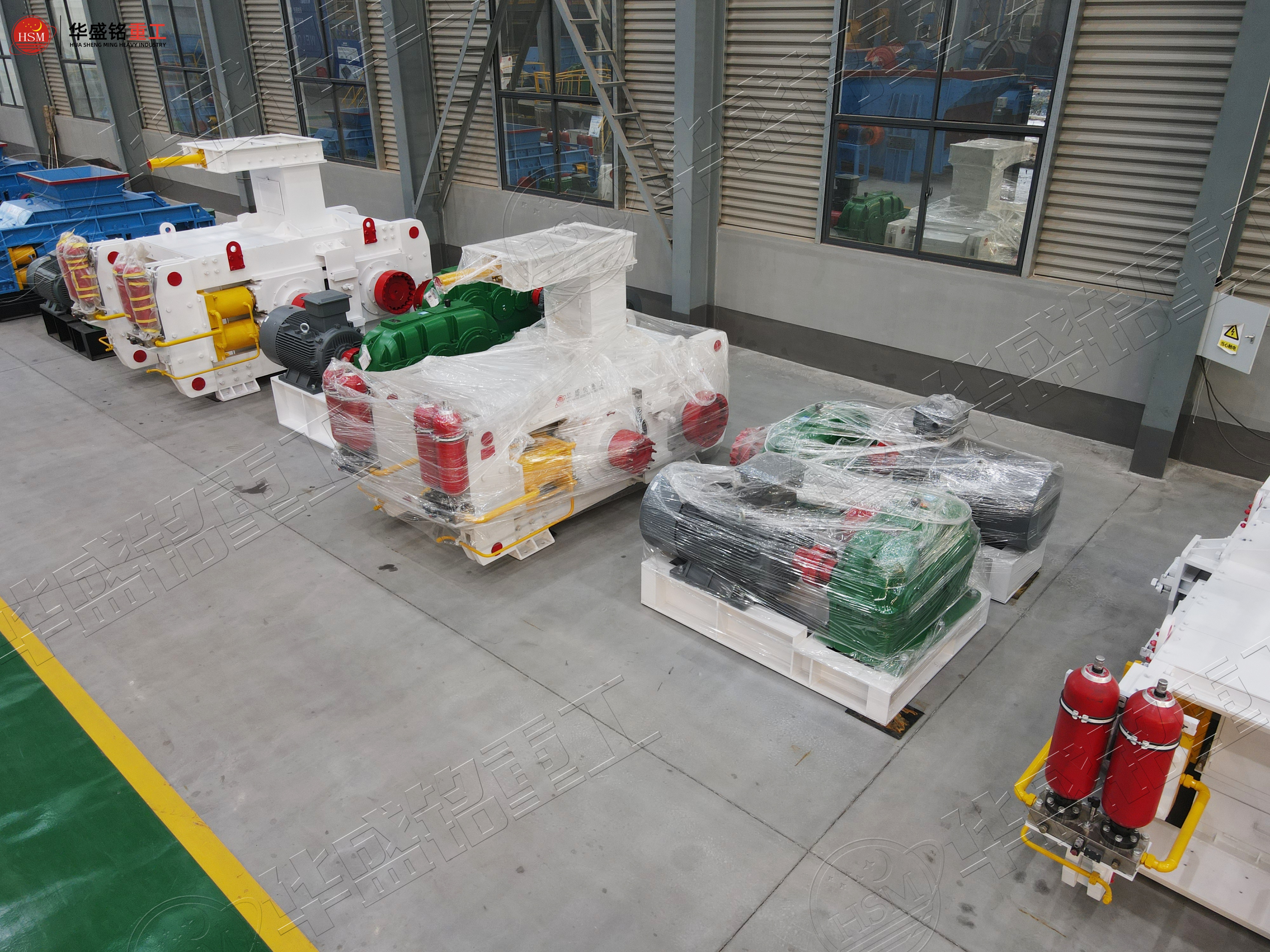 選礦提效就選鞏義華盛銘高壓輥磨機(jī)，穩(wěn)定可靠經(jīng)得起考驗(yàn)